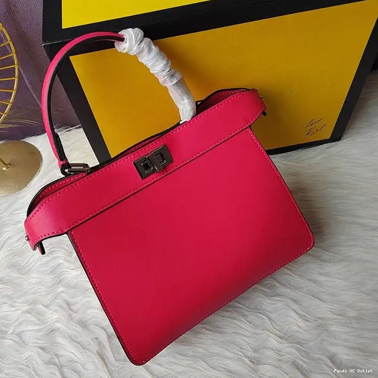 Affordable HOT ISeeU In Petite Leather Fendi Bag Peekaboo Nappa Rose 0610